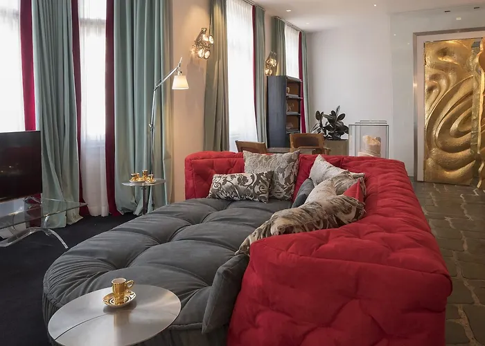 House Of Time - Fancy Hotel 5*